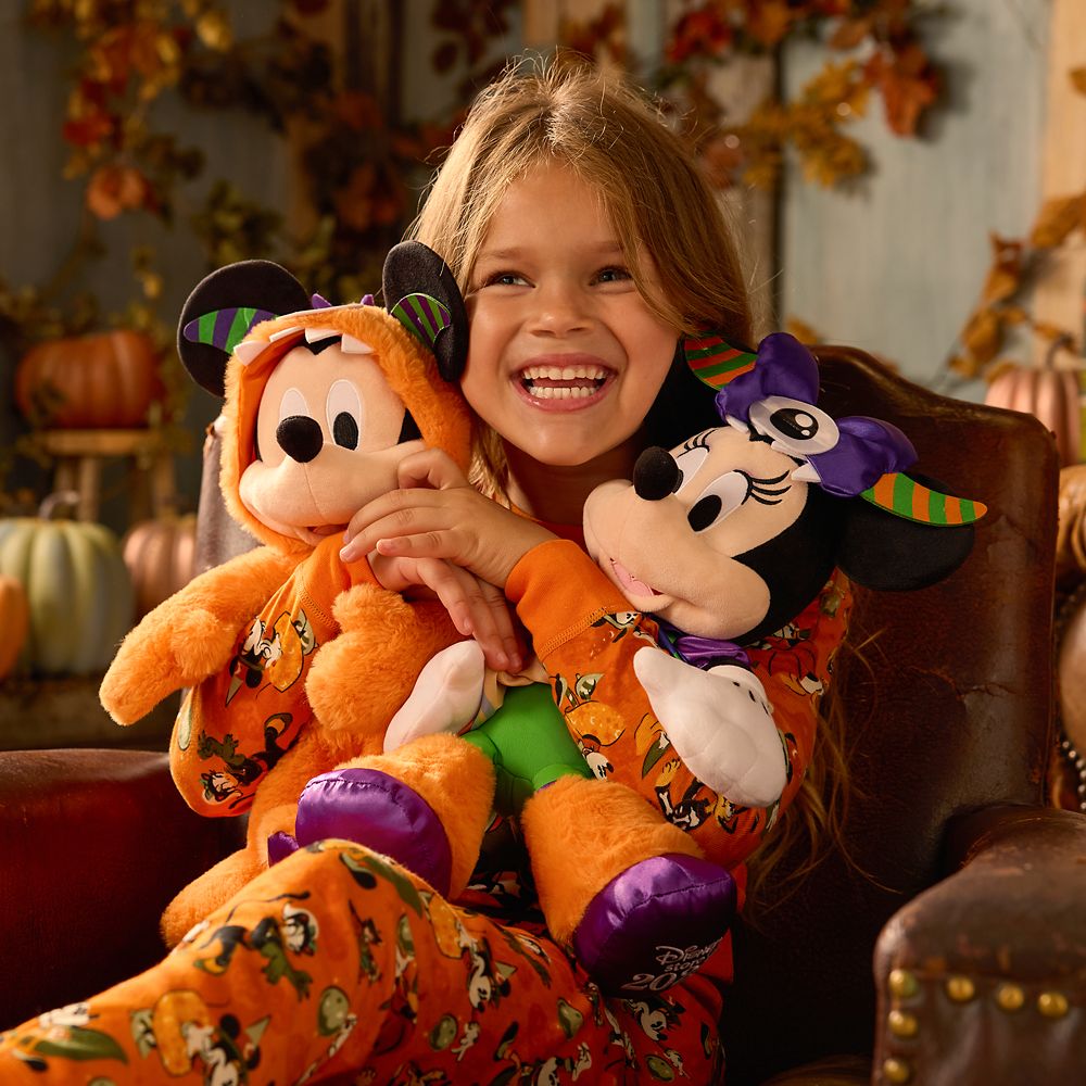 Minnie Mouse Halloween 2025 Plush - Medium 15''