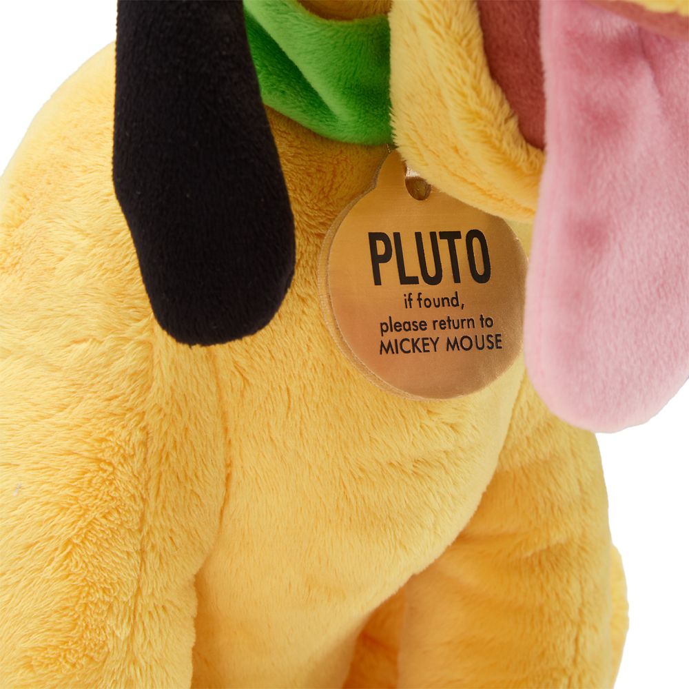 Pluto Plush &ndash; 7 7/8''