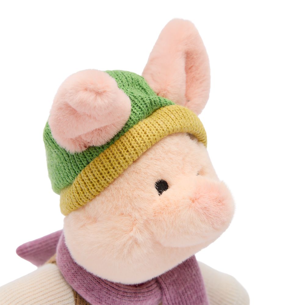 Piglet Ice Skating Plush &ndash; Winnie the Pooh &ndash; 9 1/2'' &ndash; Disney Store Europe &ndash; Exclusive