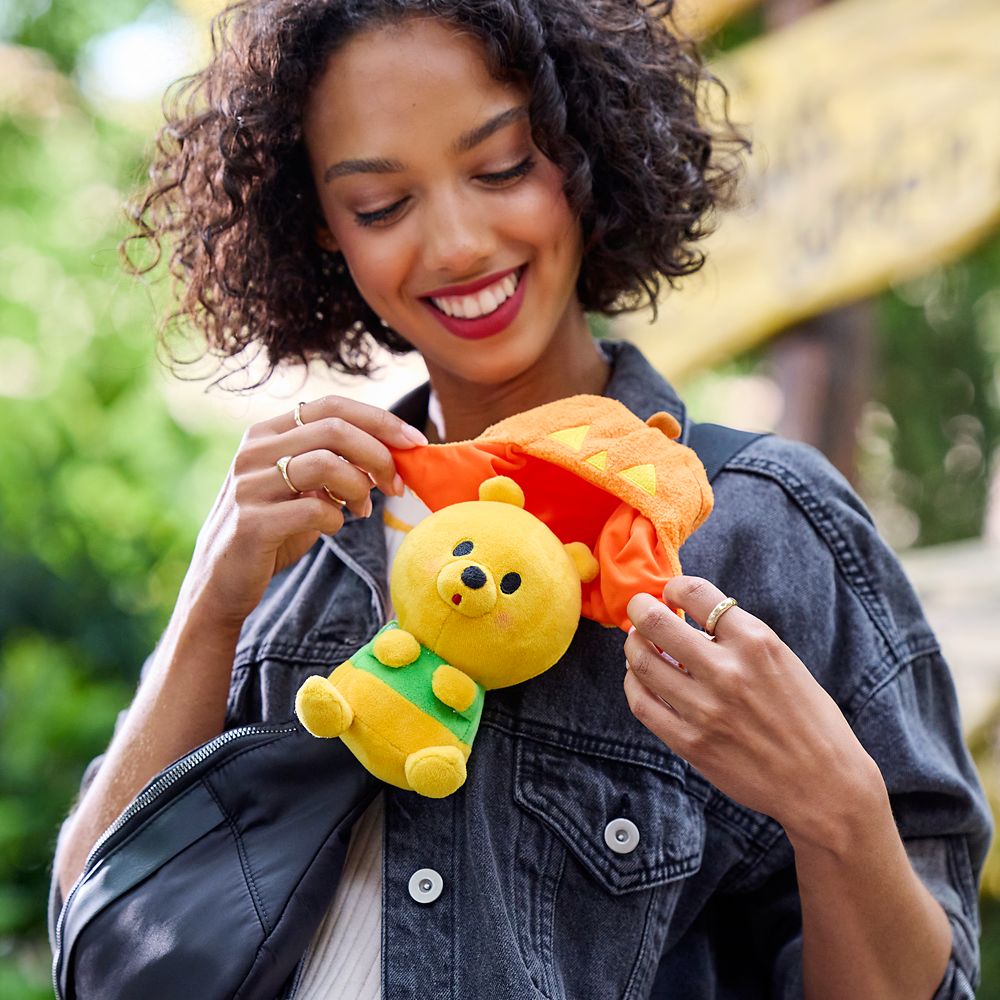 Winnie the Pooh Halloween Disney Mini Mix-Its Plush - 7''