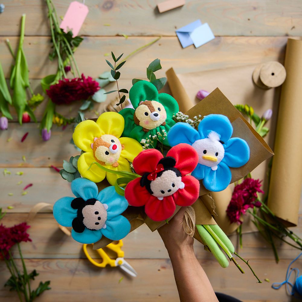 Mickey Mouse Plush Flower &ndash; Blooms by Disney &ndash; 14''