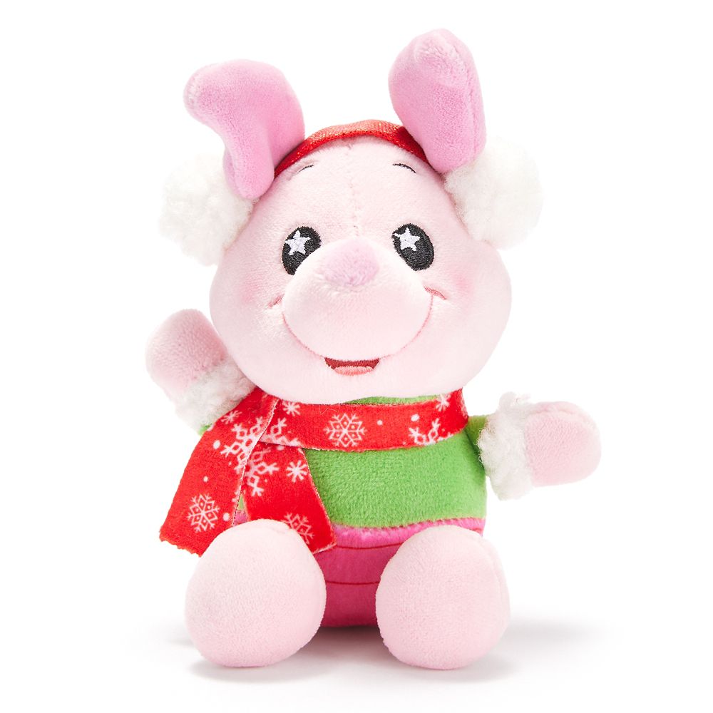 Disney Wishables Shimmer Mystery Plush &ndash; Winnie the Pooh Holiday &ndash; 5'' &ndash; Limited Release