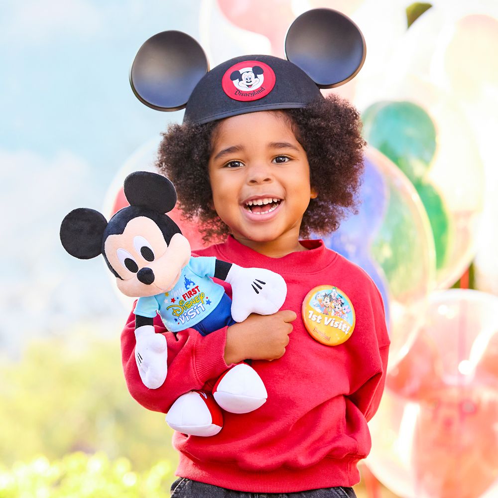 Mickey Mouse ''My First Disney Visit'' Plush &ndash; Small 13''
