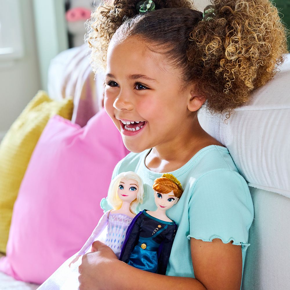 Elsa Classic Doll &ndash; Frozen 2 &ndash; 11 1/2''