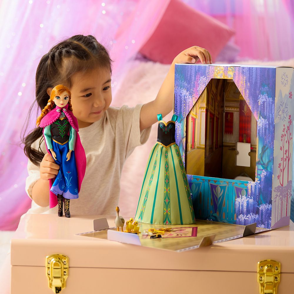 Anna Disney Story Doll &ndash; Frozen &ndash; 11 1/2''