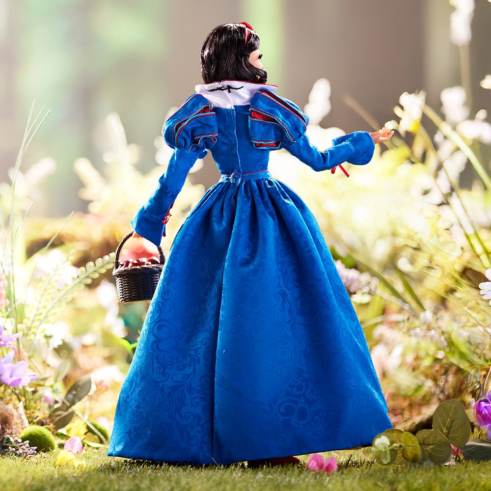 Snow White Limited Edition Doll - Disney's Snow White - 16''