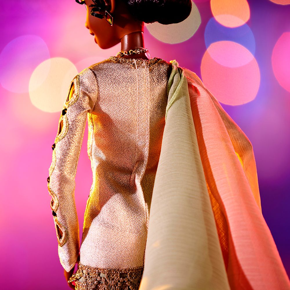 Tiana Limited Edition Doll - Tiana's Bayou Adventure