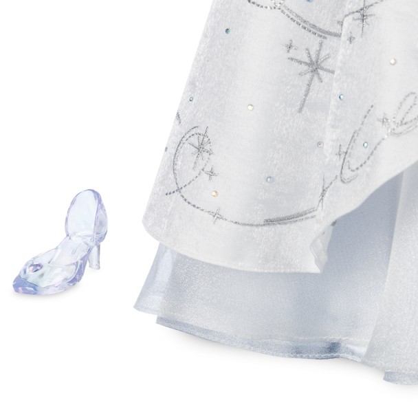 Cinderella 75th Anniversary Limited Edition Doll – 17 Cinderella 75th Anniversary Limited Edition Doll – 17