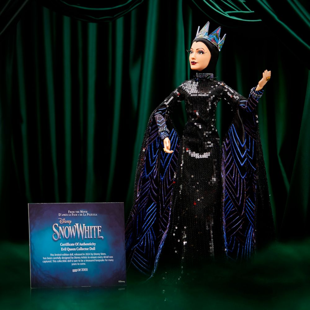 The Evil Queen Limited Edition Doll Disney's Snow White 17''