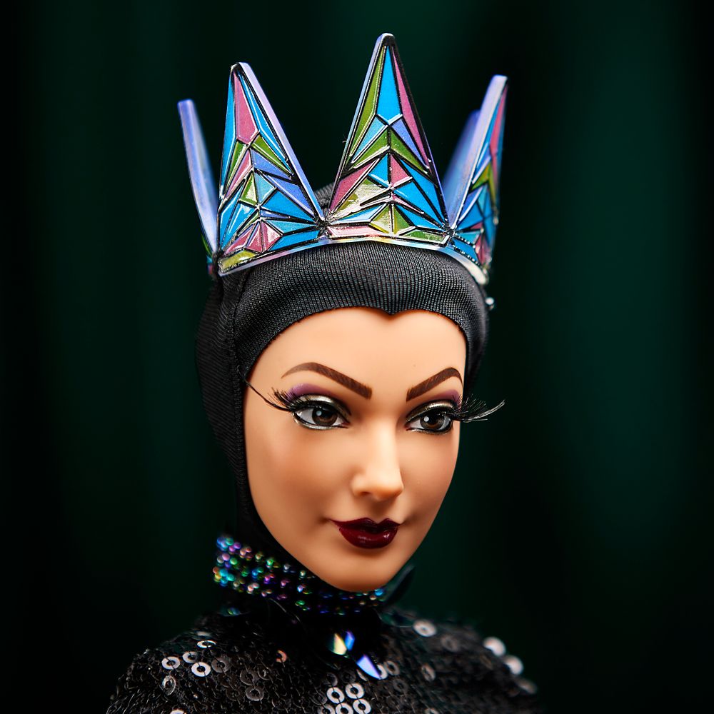 The Evil Queen Limited Edition Doll &ndash; Disney's Snow White &ndash; 17''