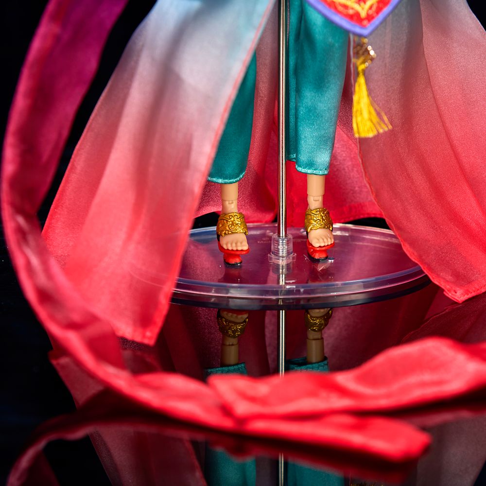 Mulan Limited Edition Doll &ndash; Disney Designer Collection Dance Series &ndash; 12''