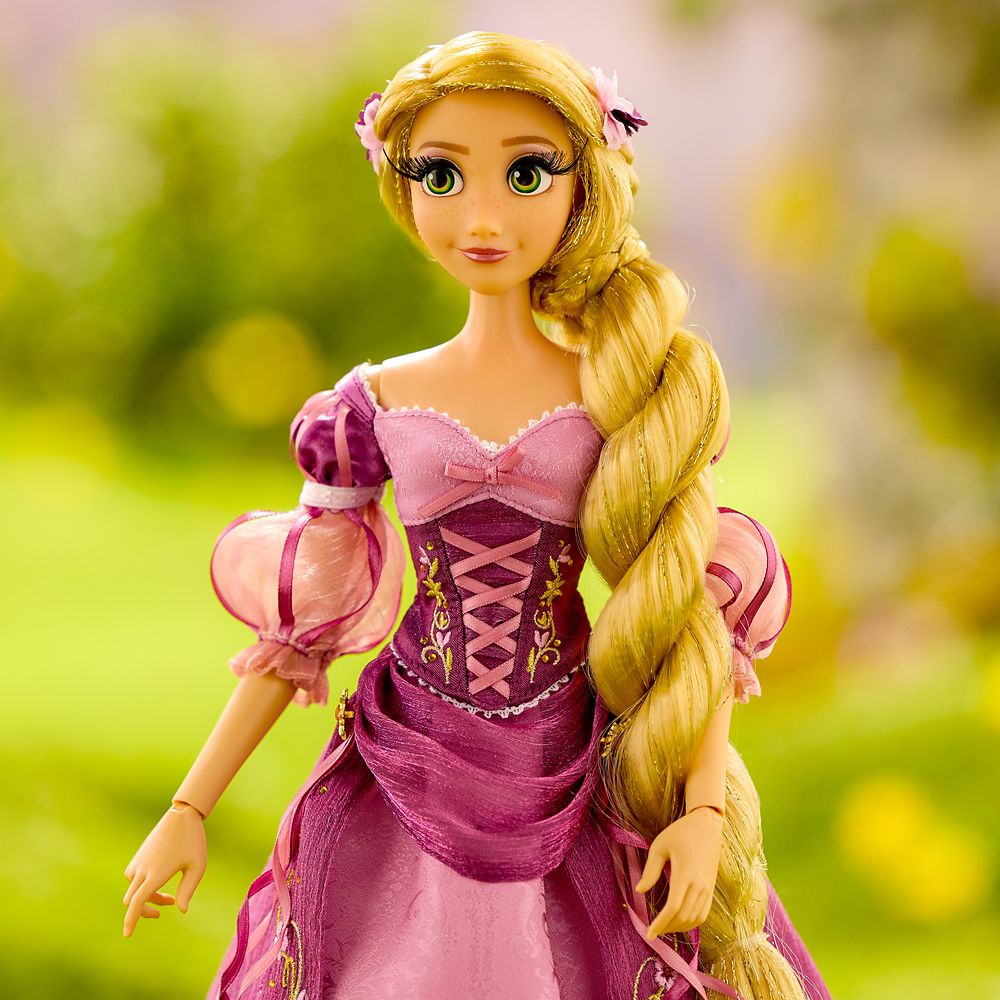 Rapunzel Limited Edition Doll &ndash; Tangled 15th Anniversary &ndash; 17''