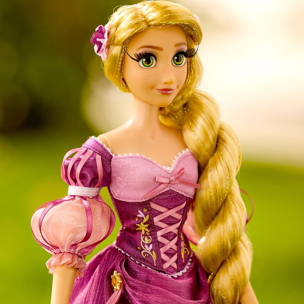 Rapunzel Limited Edition Doll &ndash; Tangled 15th Anniversary &ndash; 17''