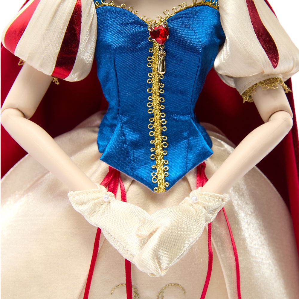 Snow White Limited Edition Doll &ndash; 17'' &ndash; Shanghai Disneyland