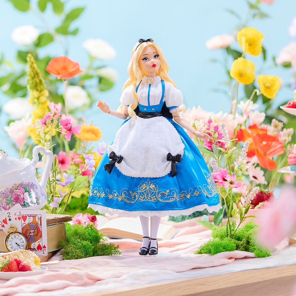 Alice in Wonderland 75th Anniversary Limited Edition Doll &ndash; 16 1/2''