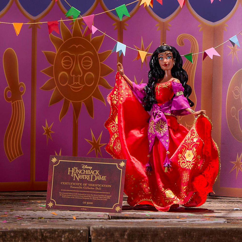 Esmeralda Limited Edition Doll &ndash; The Hunchback of Notre Dame 30th Anniversary &ndash; 16'' &ndash; D23: The Ultimate Disney Fan Event
