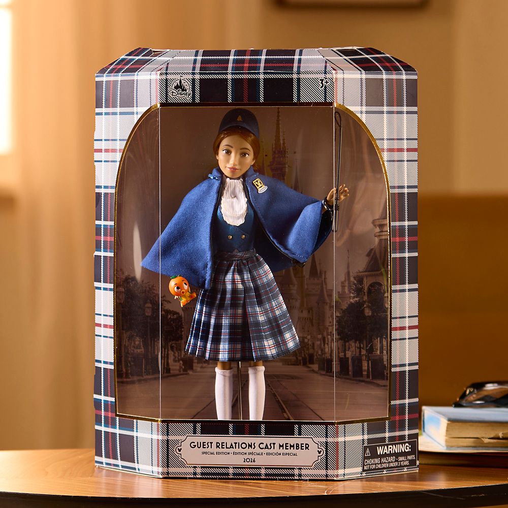 Guest Relations Cast Member Doll &ndash; Special Edition 2026 &ndash; 11 1/2''