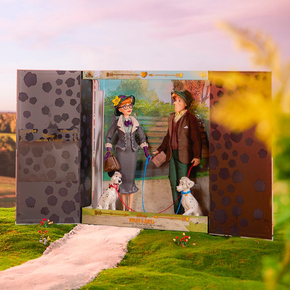 Roger and Anita Limited Edition Doll Set &ndash; 101 Dalmatians 65th Anniversary &ndash; 17'' &ndash; Exclusive &ndash; D23: The Ultimate Disney Fan Event