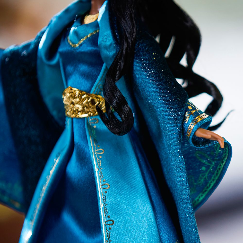 Jasmine Holiday Special Edition 2026 Doll &ndash; Aladdin &ndash; 11 1/2''