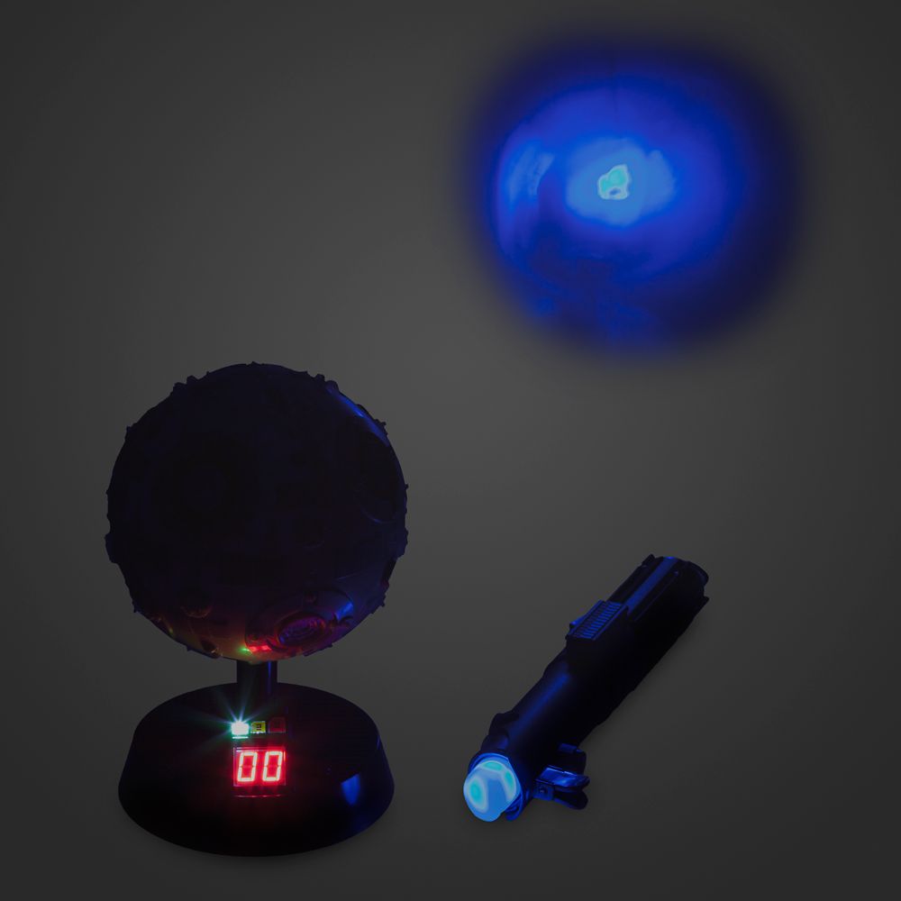 Jedi Training Remote and Hilt with Batteries – Star Wars | Disney