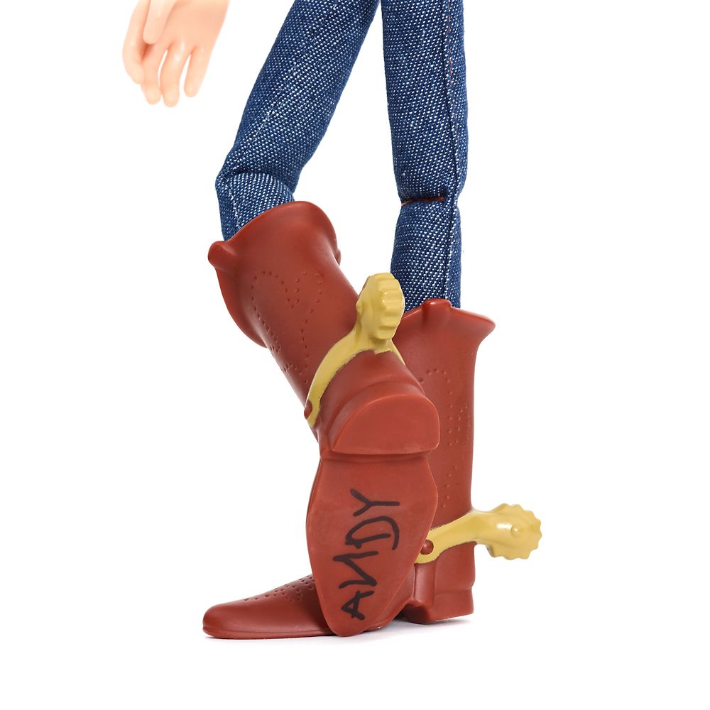 Woody Interactive Talking Action Figure &ndash; Toy Story &ndash; 15''