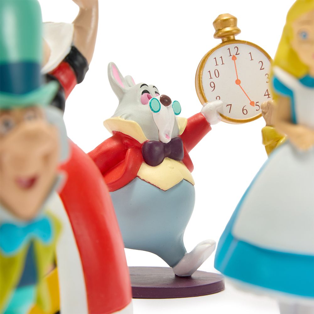 Alice In Wonderland Figurine Play Set