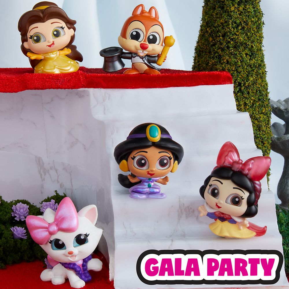 Disney Doorables Let's Party Multi Peek Box