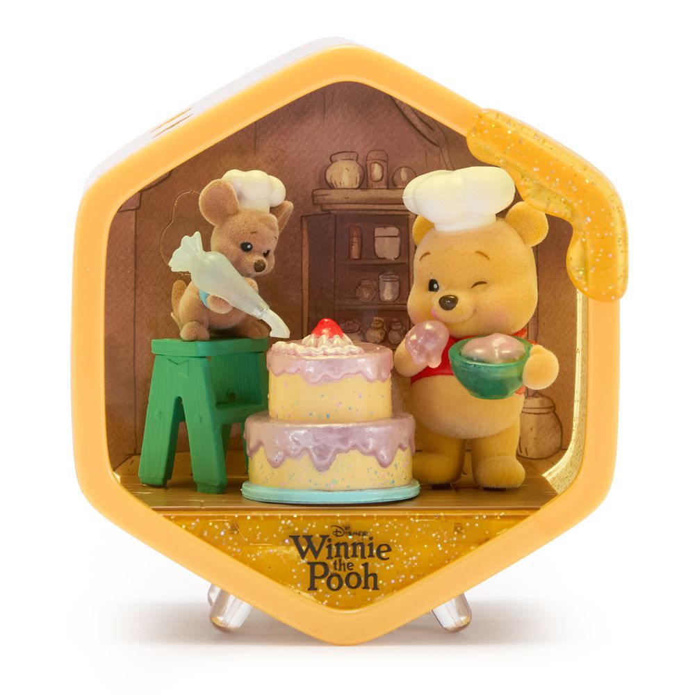 Winnie the Pooh Honeycomb Homes Mystery Figure