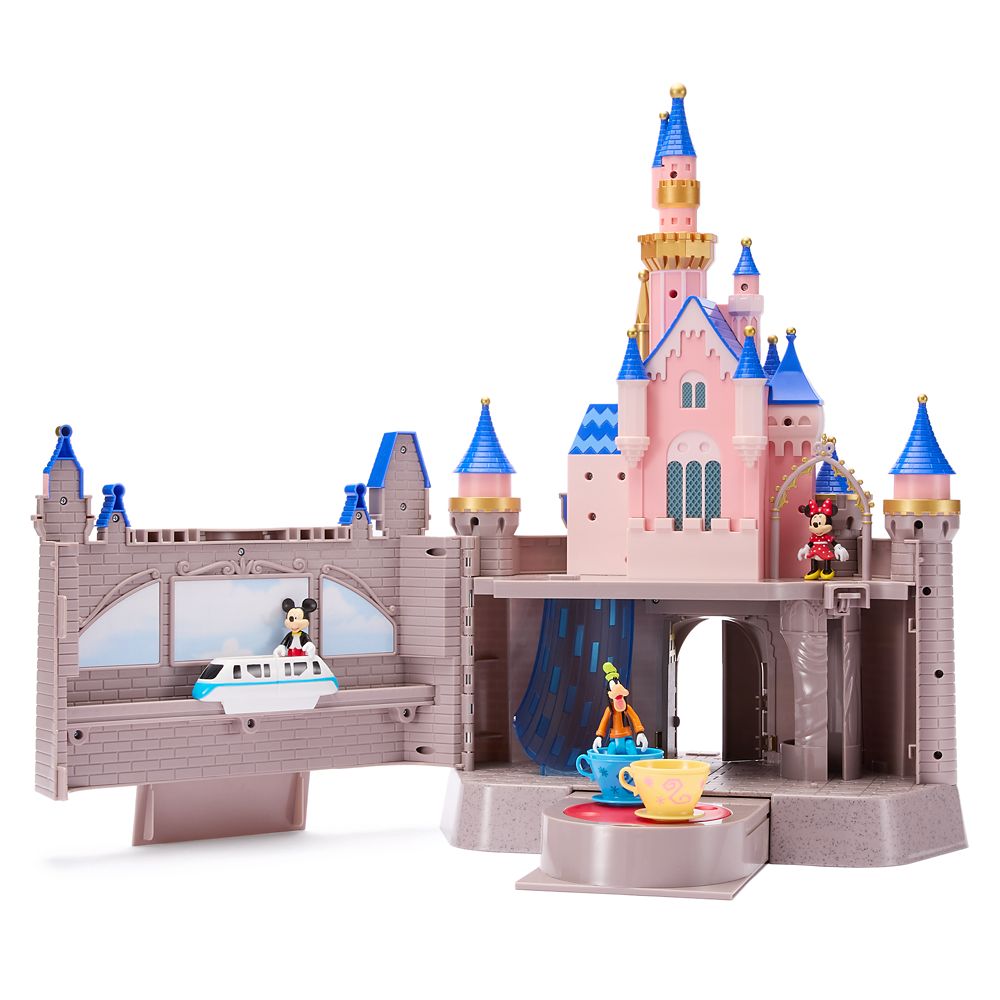 Sleeping Beauty Castle Play Set &ndash; Disneyland