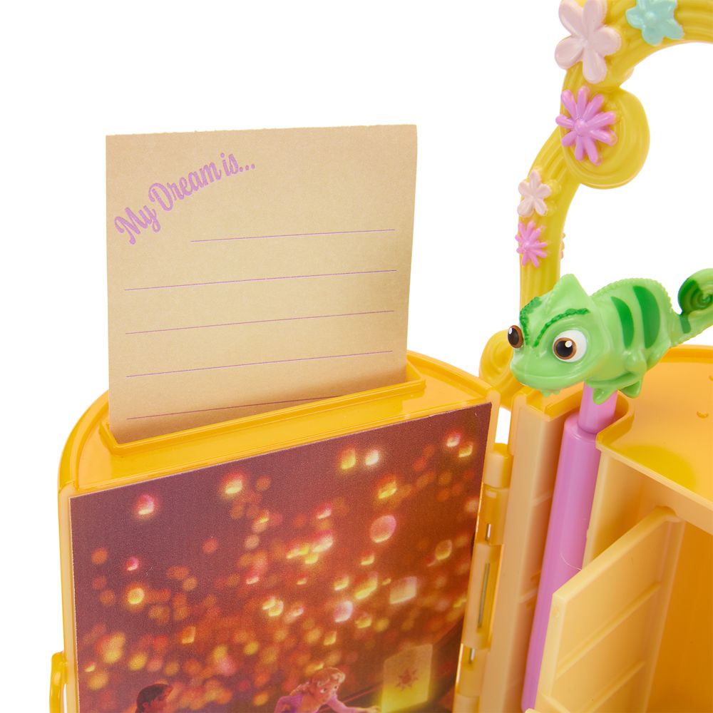 Tangled Light-Up Lantern and Stationery Set