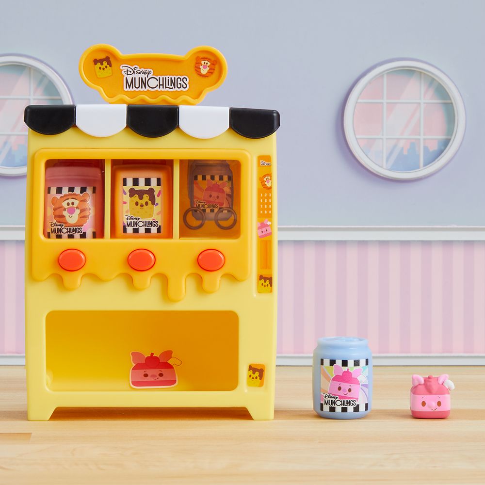 Disney Munchlings Mystery Micro Munch Vending Machine