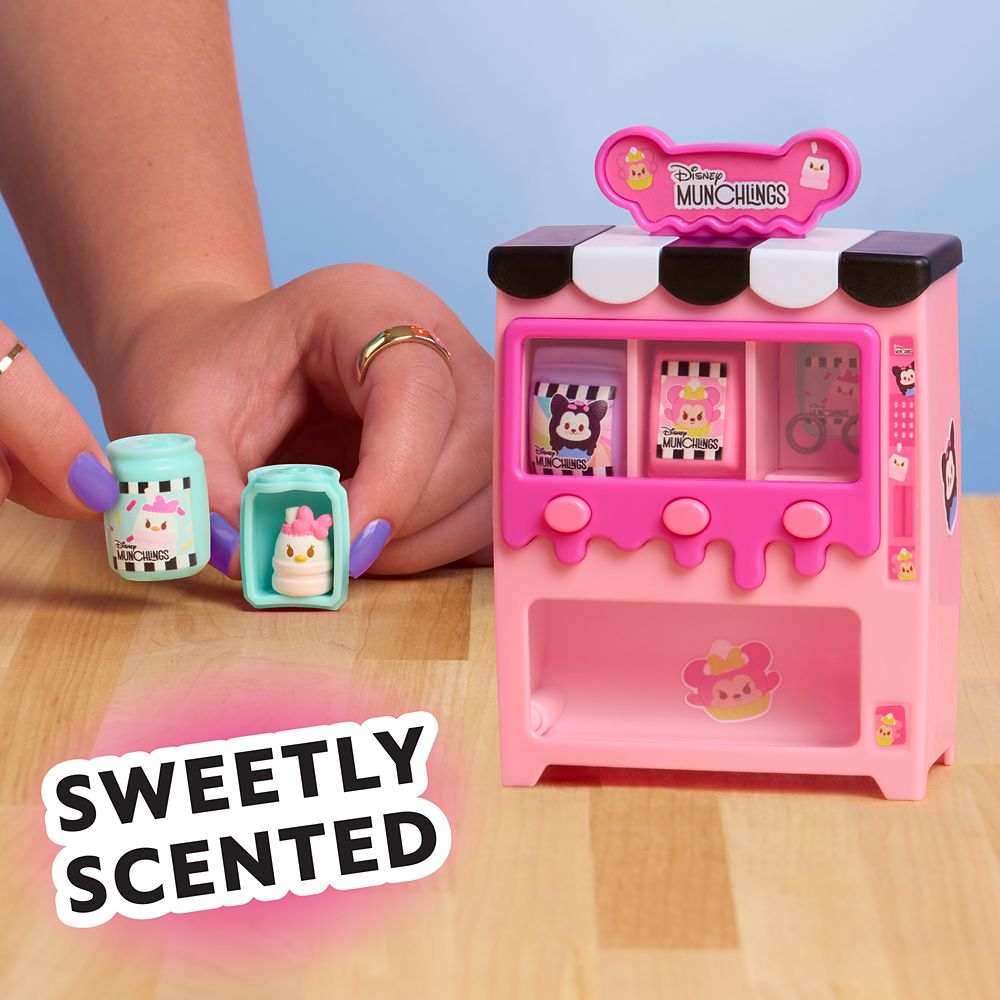 Disney Munchlings Mystery Micro Munch Vending Machine
