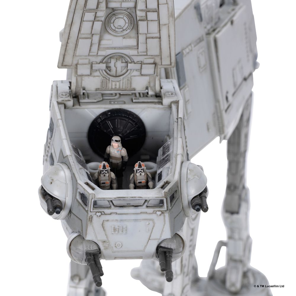 Imperial Remnant AT-AT &ndash; Micro Galaxy Squadron &ndash; Star Wars: The Mandalorian and Grogu