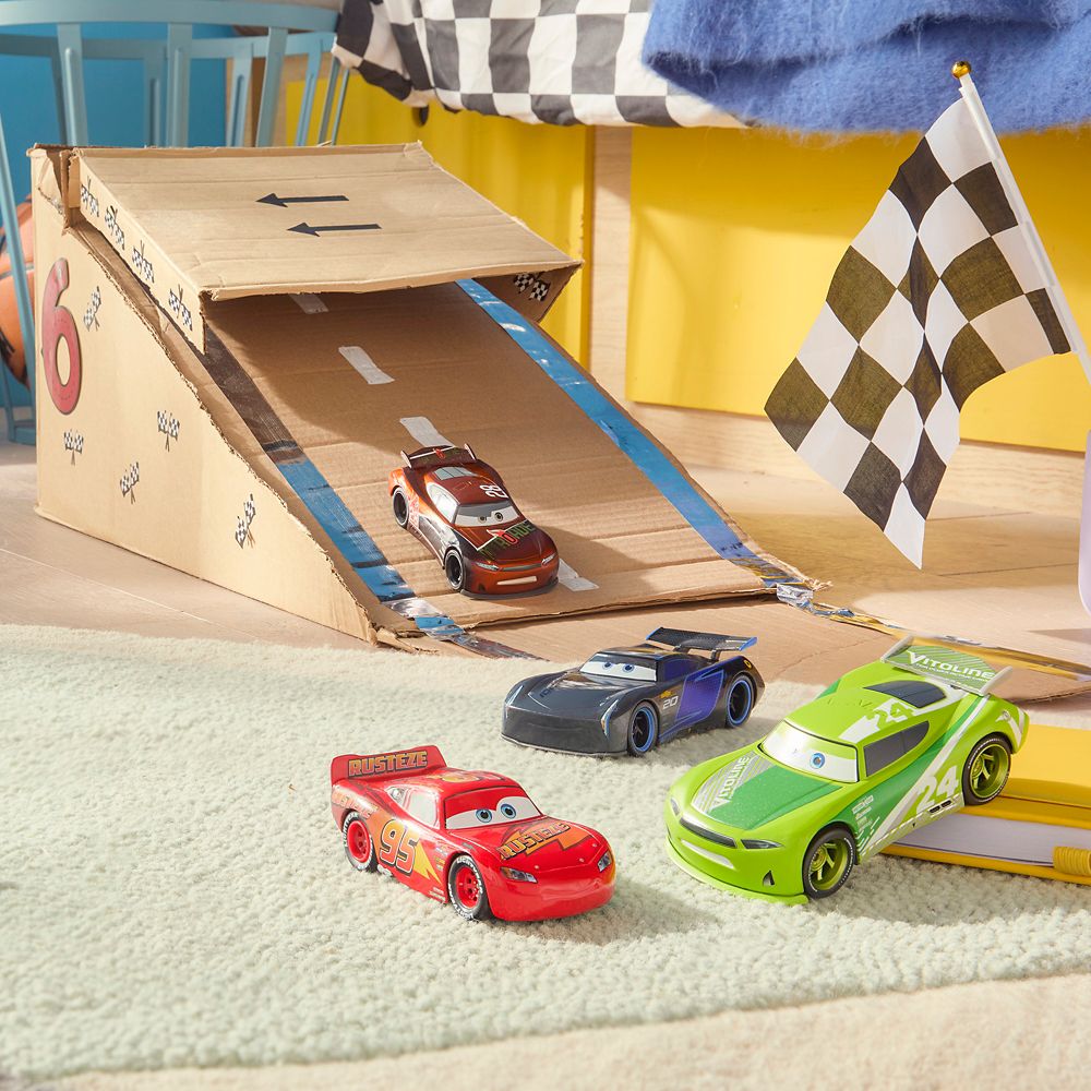 Cars 3 Die Cast Vehicle Set