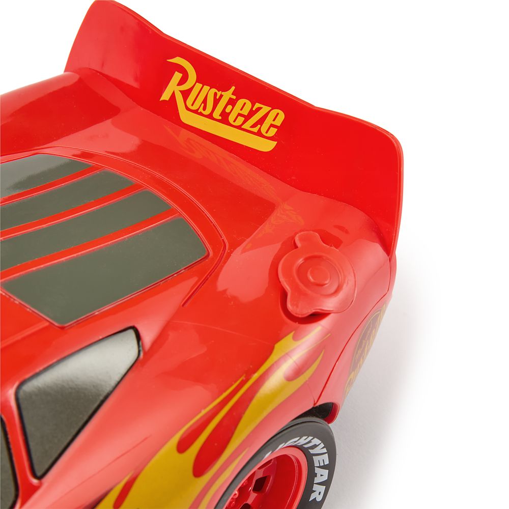 Lightning McQueen Bubble RC Car &ndash; Cars