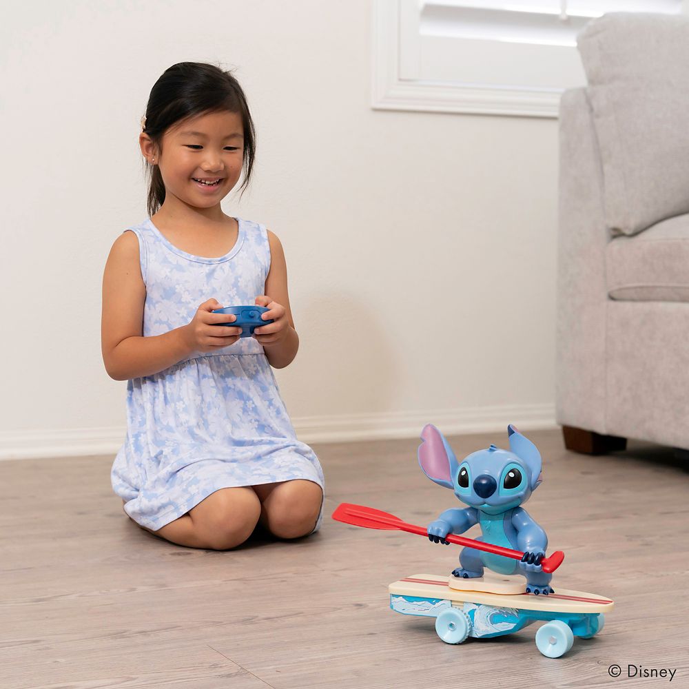 Stitch Remote-Control Surfboard &ndash; Lilo & Stitch