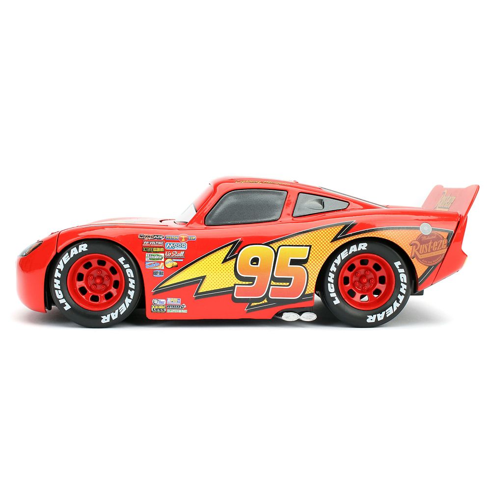 Lightning McQueen Die Cast Car &ndash; Tire Rack Edition &ndash; Cars