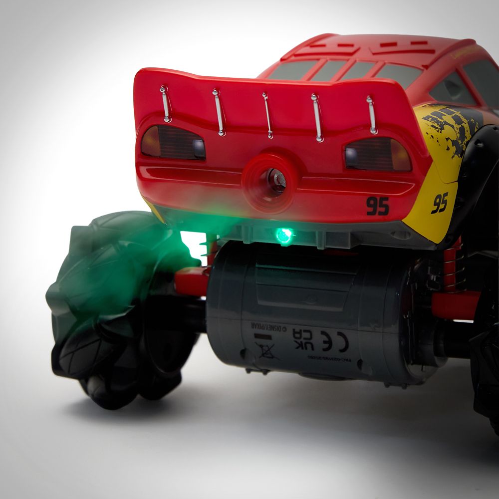 Lightning McQueen Light-Up Remote-Control Car &ndash; Cars