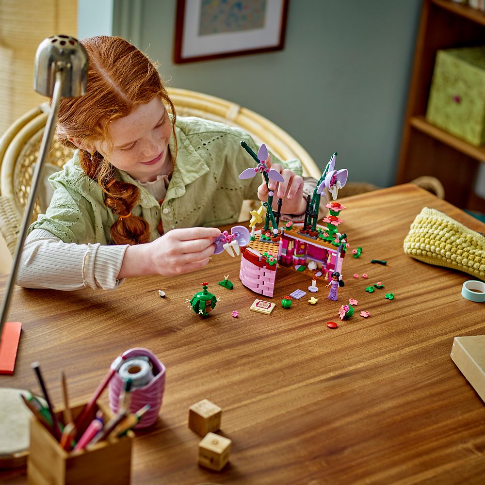 LEGO Isabela's Flowerpot 43237 - Encanto