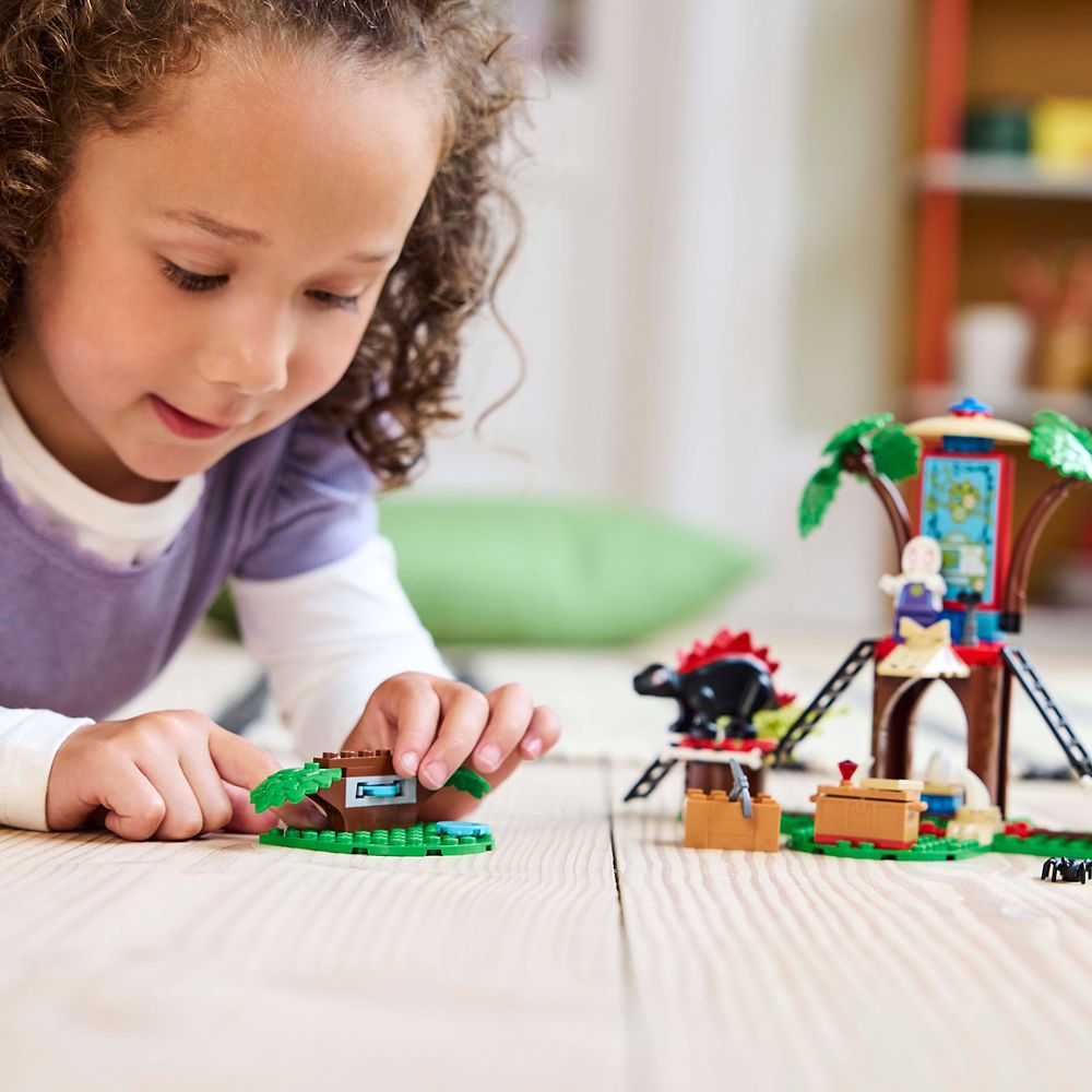 LEGO Spidey and Gobby's Raptor Battle at Tree House HQ 11200 - Spidey and His Amazing Friends