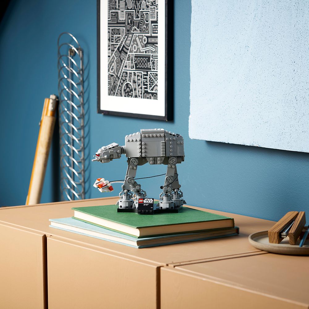 LEGO&reg; AT-AT 75440 &ndash; Star Wars: The Empire Strikes Back