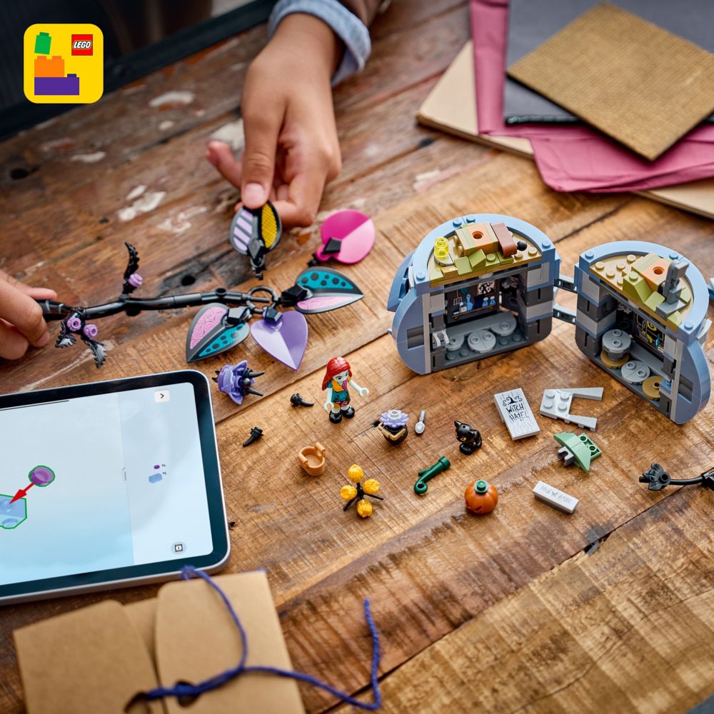 LEGO&reg; Sally's Flowerpot 43288 &ndash; The Nightmare Before Christmas