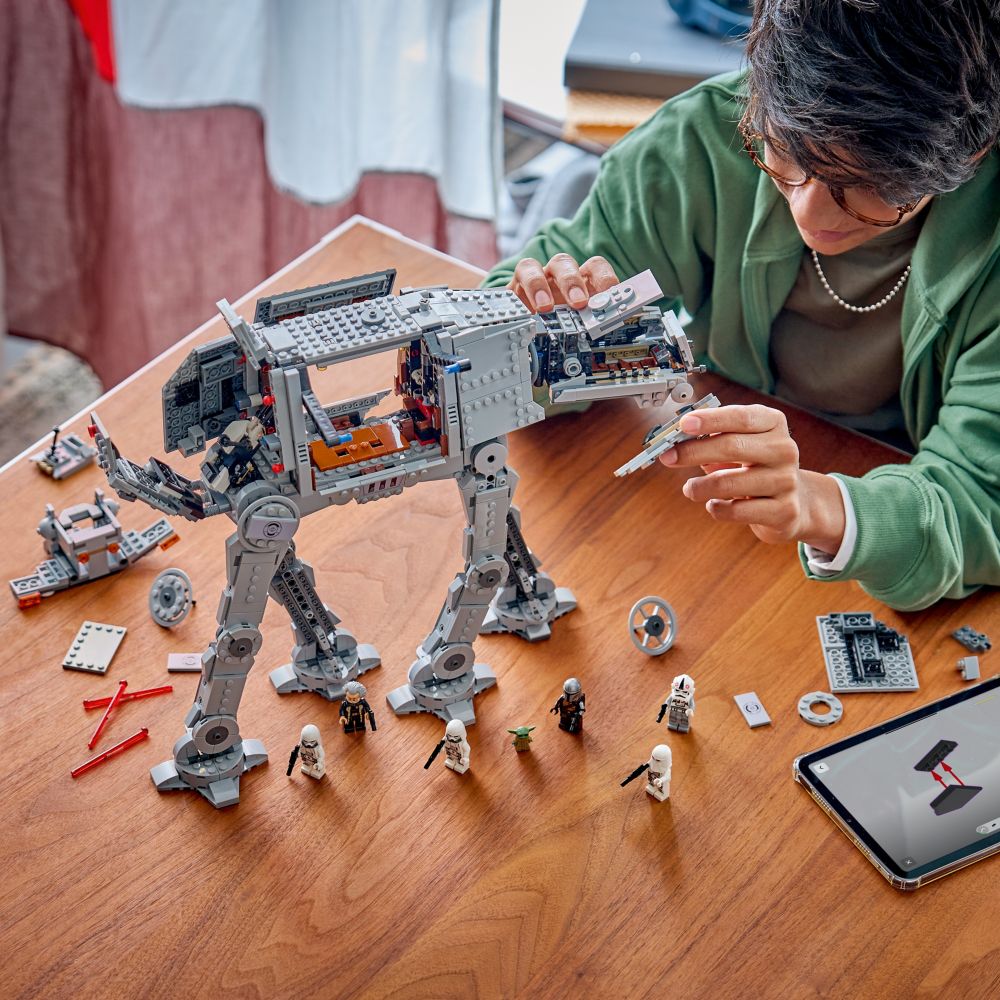 LEGO&reg; Imperial Remnant AT-AT with INT-4 75454 &ndash; Star Wars: The Mandalorian and Grogu