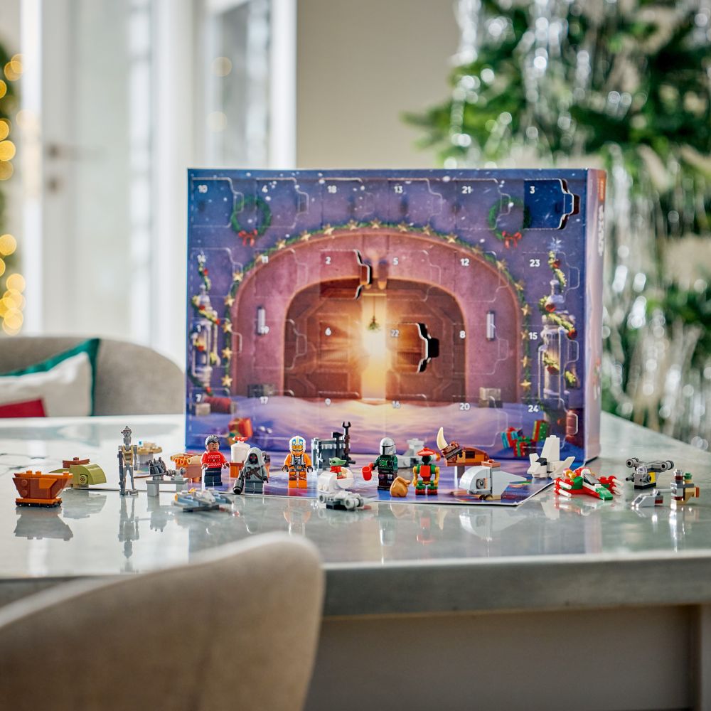 LEGO&reg; Star Wars Advent Calendar 2026 &ndash; 75456