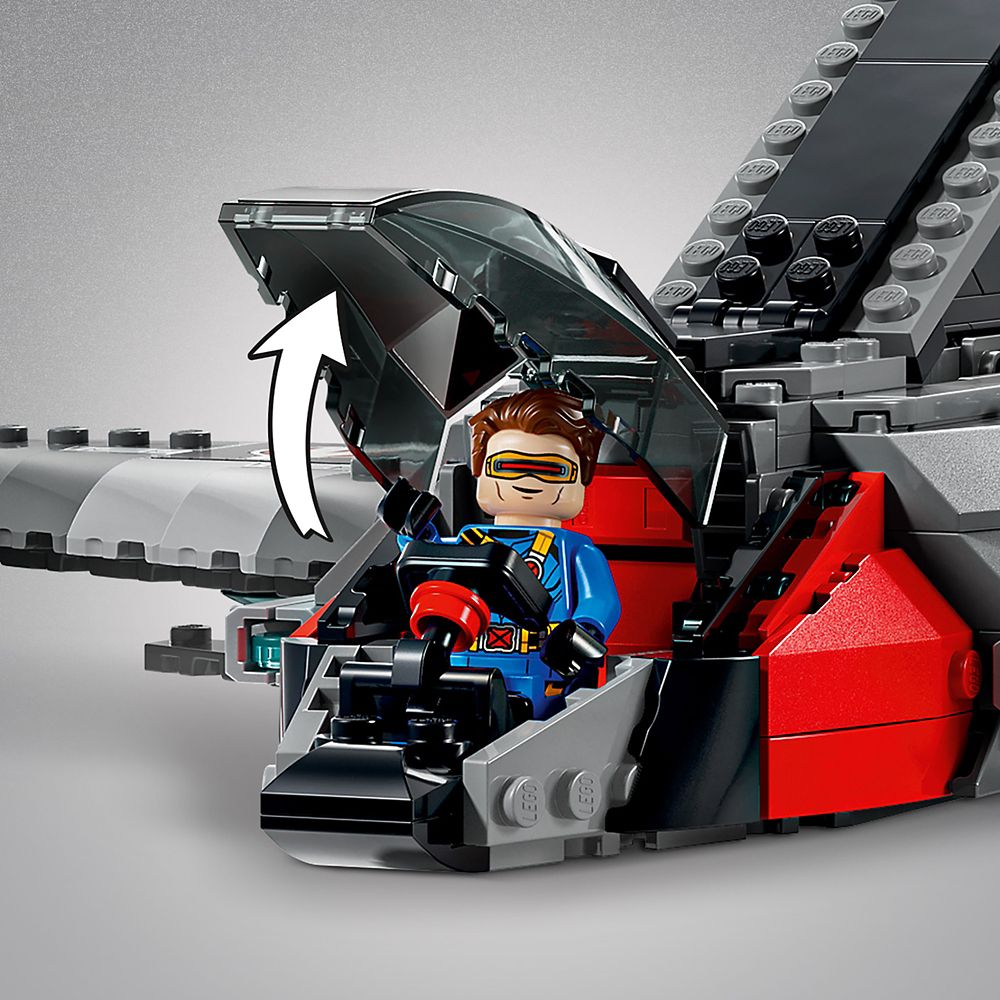 LEGO&reg; Avengers: Doomsday Quinjet 76347