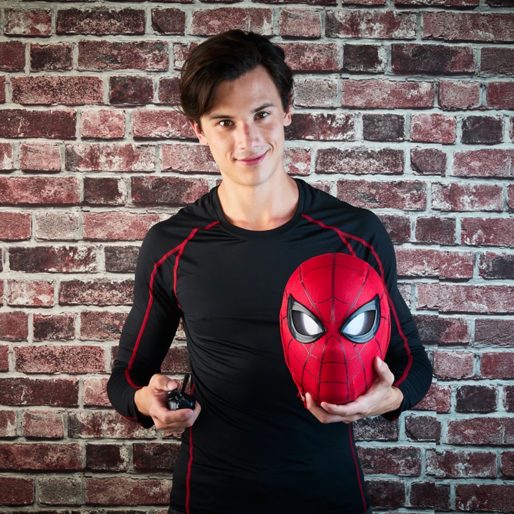 Spider-Man Electronic Expressive Mask by Hasbro &ndash; Spider-Man: Homecoming &ndash; Marvel Legends Series