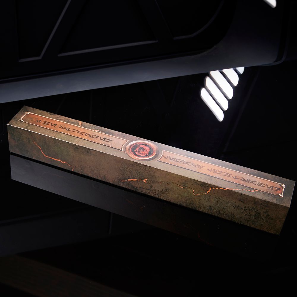 The Stranger Legacy LIGHTSABER Set &ndash; Star Wars &ndash; Limited Edition