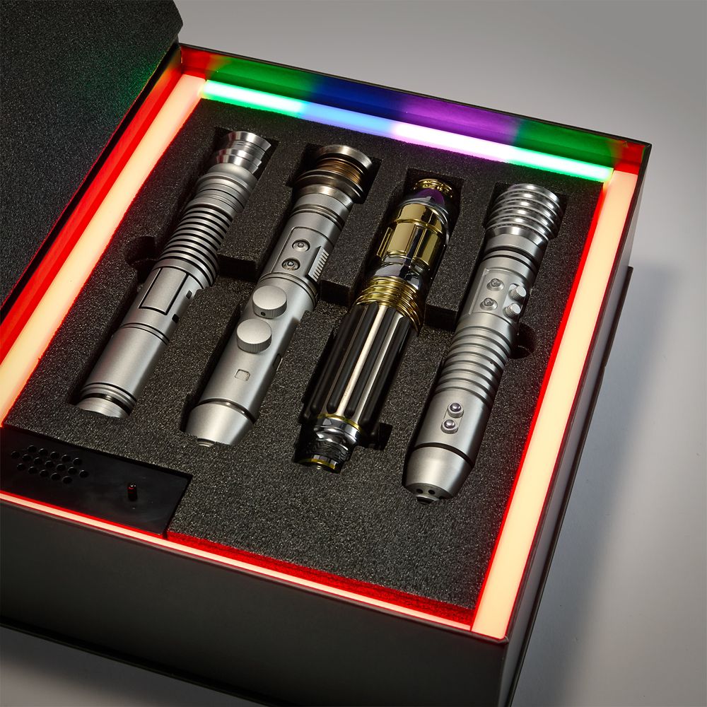 Arresting the Chancellor Legacy LIGHTSABERS Hilt Set &ndash; Star Wars &ndash; D23: The Ultimate Disney Fan Event &ndash; Limited Edition