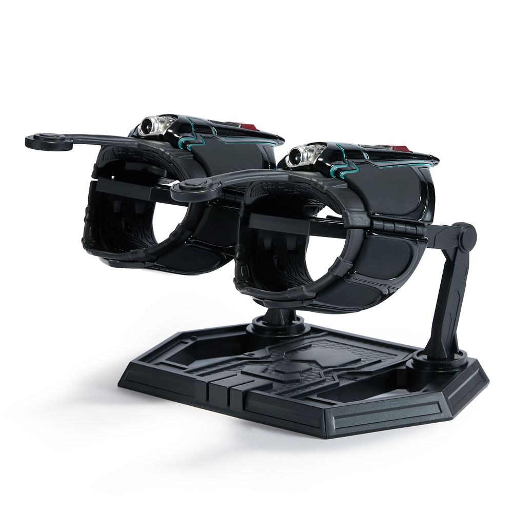 Spider-Man Nanotech Web-Shooters with Light and Sound Effects &ndash; Marvel Vault