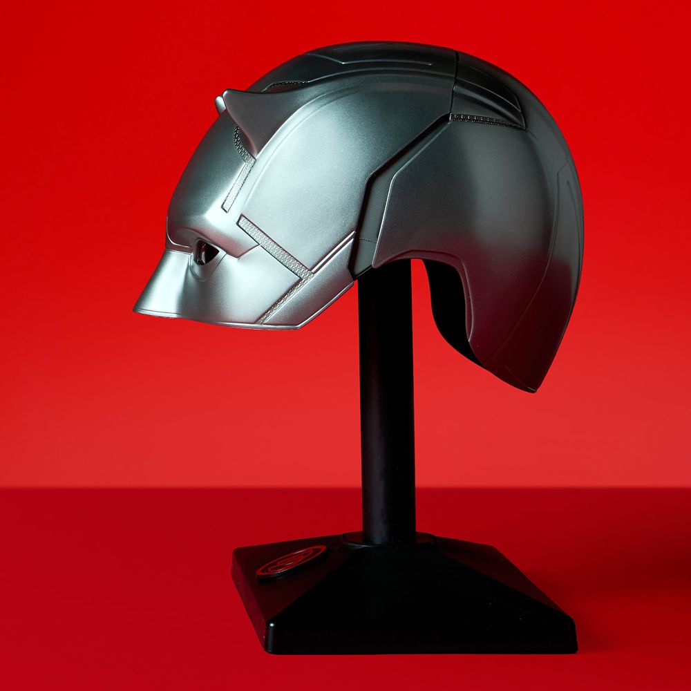 Daredevil Silver Mask &ndash; Limited Edition &ndash; Exclusive &ndash; Marvel Vault &ndash; D23: The Ultimate Disney Fan Event